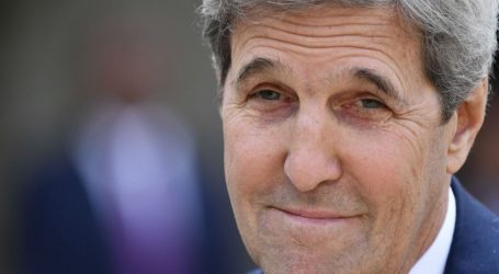 Watch John Kerry Blast Donald Trump: “He’s Got the Maturity of an 8-Year-Old Boy”