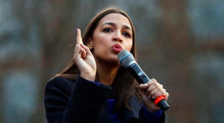 Alexandria Ocasio-Cortez Speaks to Supporters About the Minneapolis Protests