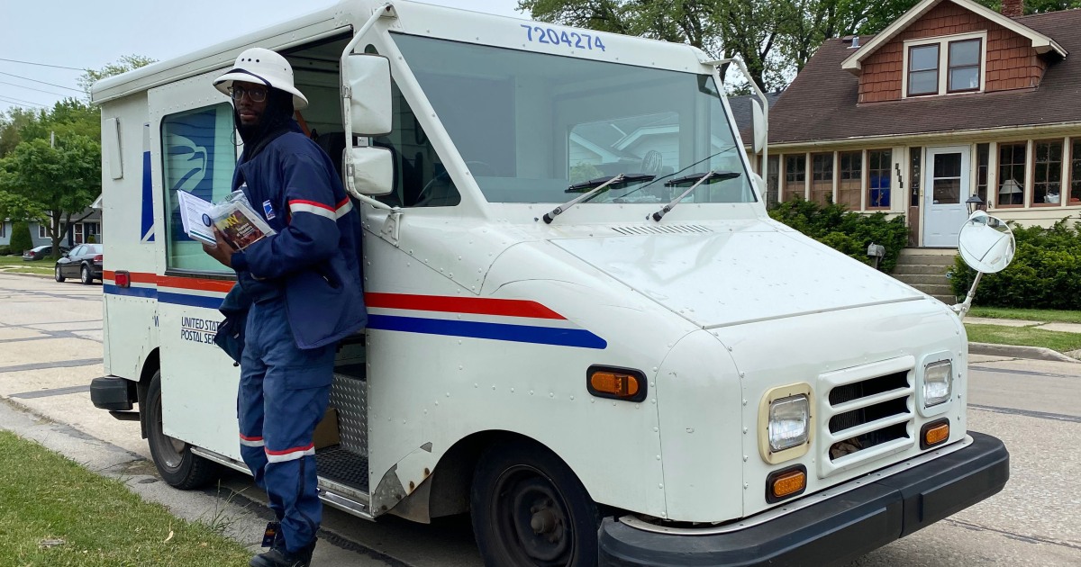 The IRA Gives USPS Billions to Buy Electric Vehicles NewsmakersLive