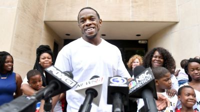 Murder Conviction Tossed, Man Freed After 9 Years in Prison