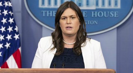 Sanders May Have Broken the Law After Being Booted From Restaurant, Says Ex-White House Ethics Chief