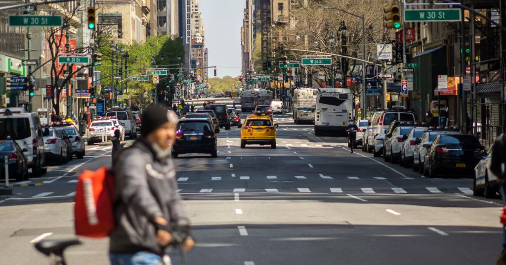 new-york-has-finally-promised-to-close-some-streets-to-cars