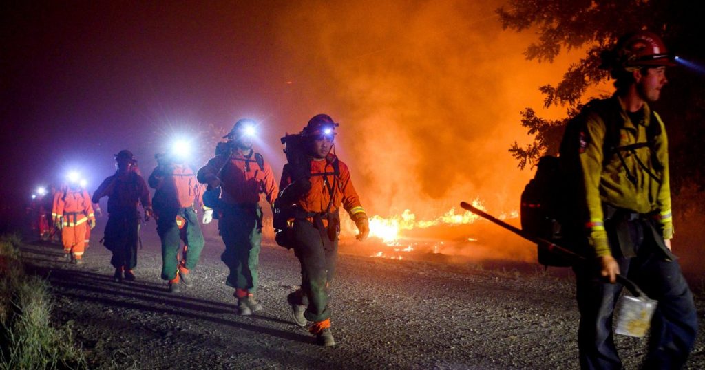 california-needs-more-firefighters—but-it’s-preventing-skilled-former-inmates-from-helping