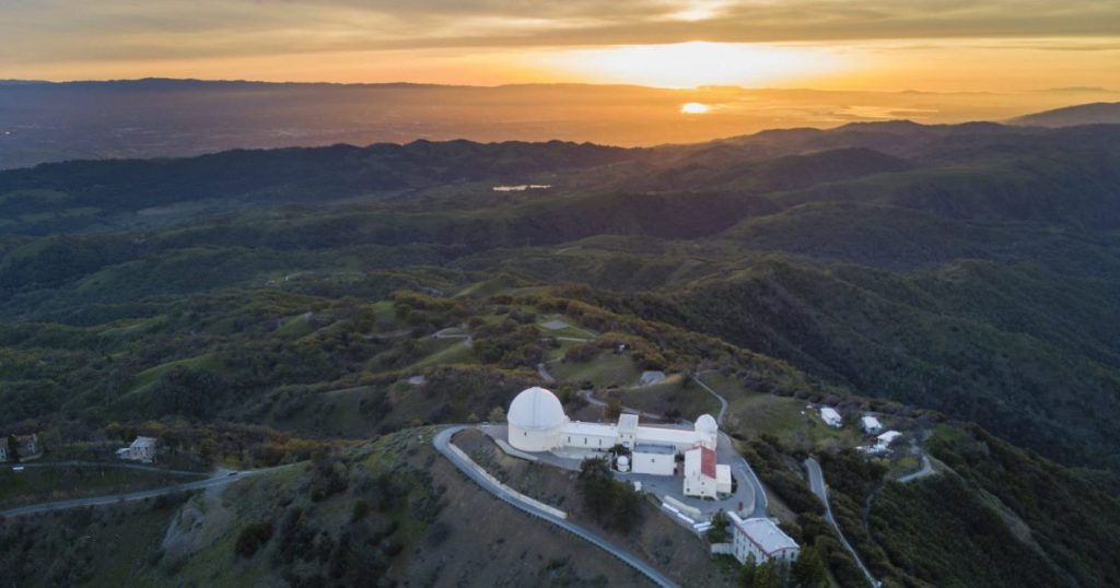 a-california-wildfire-nearly-destroyed-this-130-year-old-observatory