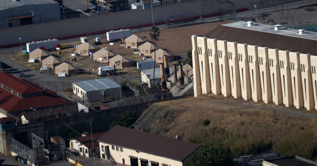 san-quentin-is-ordered-to-downsize-to-protect-prisoners-from-covid-19
