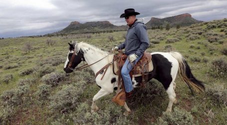 Ryan Zinke’s Official Portrait Is a Final Slap in the Face for Native American Tribes