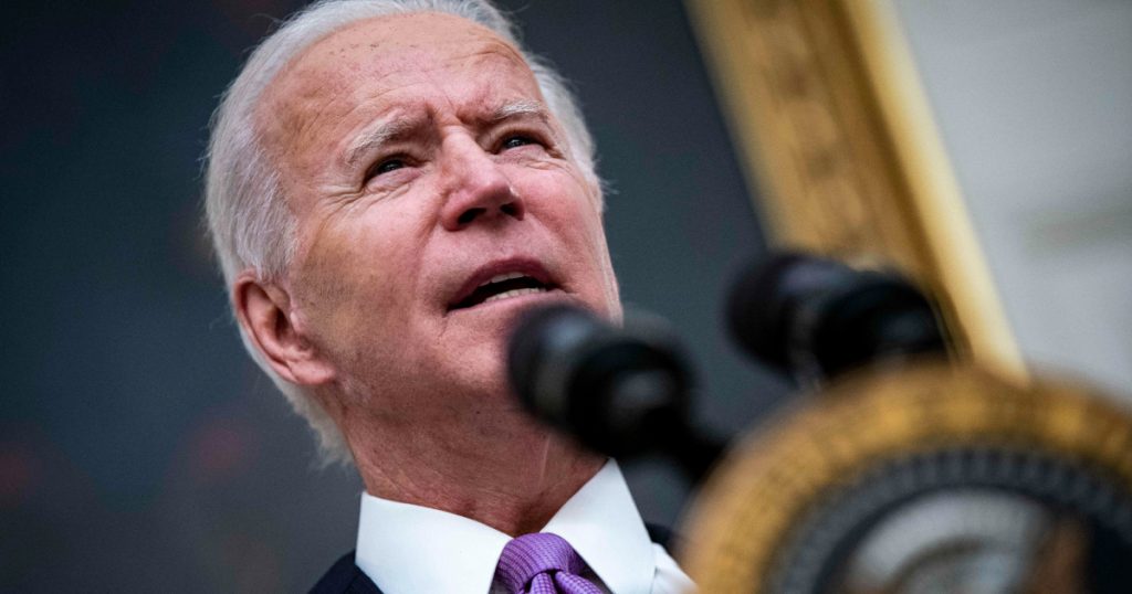biden-takes-a-first-step-to-raise-the-minimum-wage