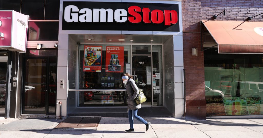 gamestop-store-employees-have-no-idea-what-you’re-talking-about