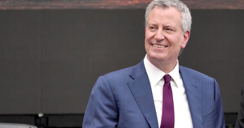 hey,-have-you-seen-this-clip-of-bill-de-blasio-talking-to-a-compost-bin?