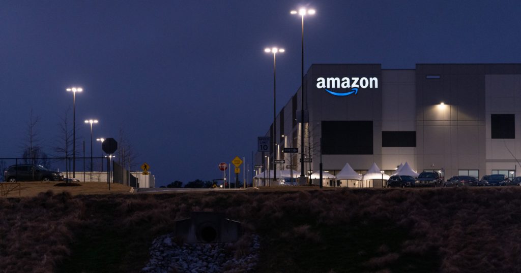 discovery-of-a-seventh-noose-halts-amazon-warehouse-construction