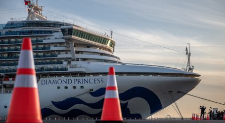 Ron DeSantis Won’t Let Cruise Ships Require Vaccines