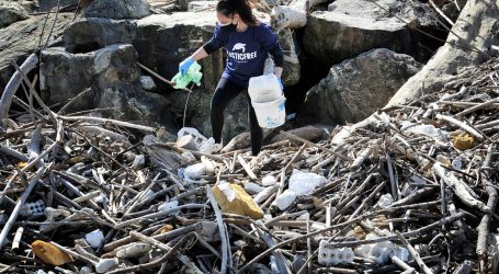 Europe to Crack Down on the Plastics Befouling Its Beaches