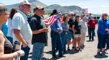 A Bundy-Linked Group Is Rallying Farmers in Drought-Stricken Oregon. Things Are Getting Weird.