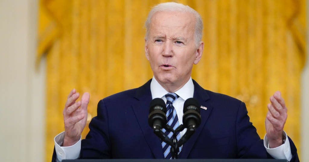 “this-is-a-dangerous-moment-for-all-of-europe”:-biden-unveils-“crushing”-sanctions-to-punish-russia