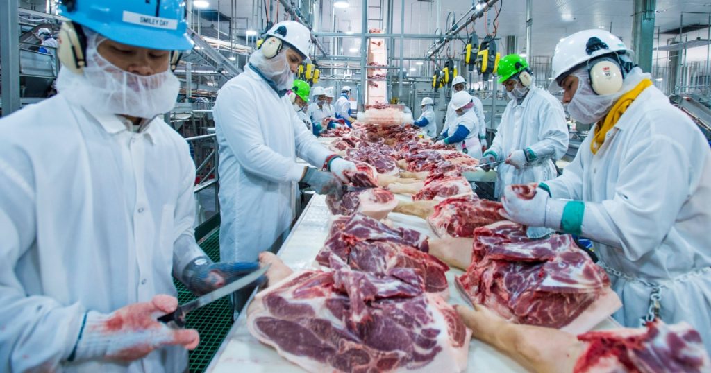 report:-trump-officials-helped-meatpackers-thwart-covid-safety-measures
