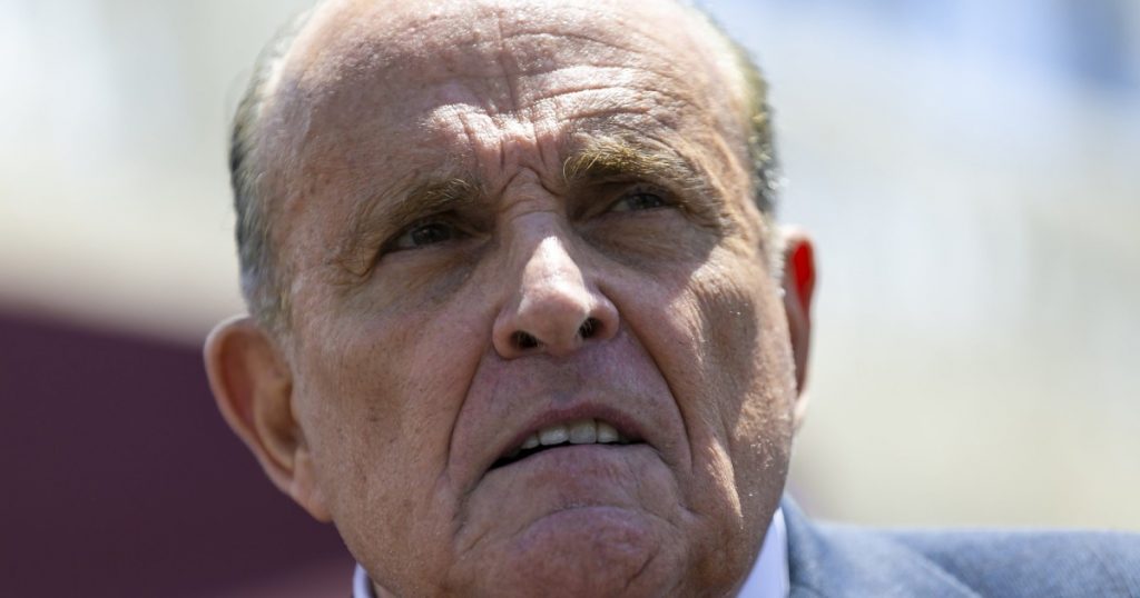 rudy-giuliani’s-lawyer-knocks-georgia-prosecutors:-“i-don’t-know-what-these-people-are-doing.”