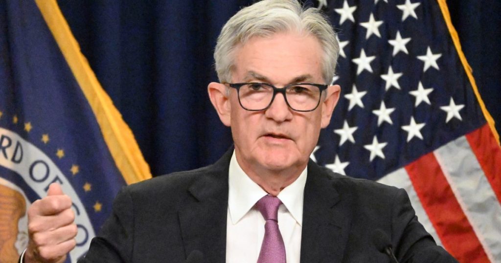 federal-reserve-chair-says-fighting-inflation-will-“bring-some-pain-to-households-and-businesses”