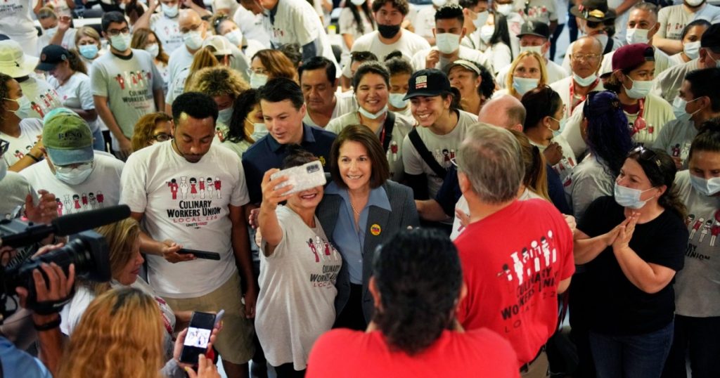 first-time-latino-voters-could-make-all-the-difference-in-nevada