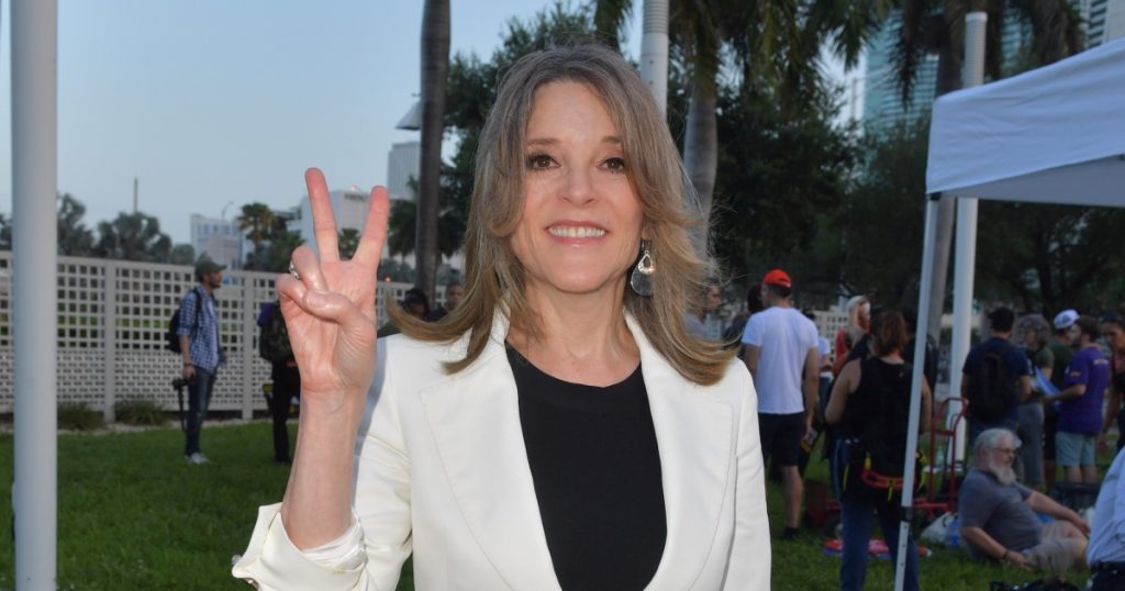 marianne-williamson-is-the-only-democrat-running-for-president—for-now