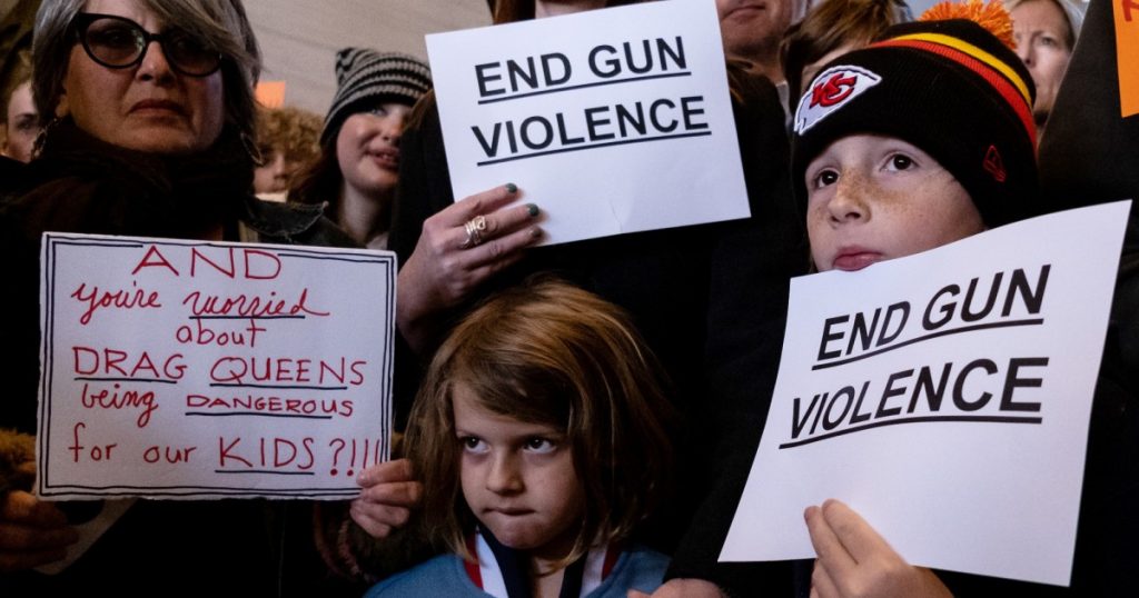 tennessee-house-republicans-move-to-expel-three-members-for-gun-control-protest