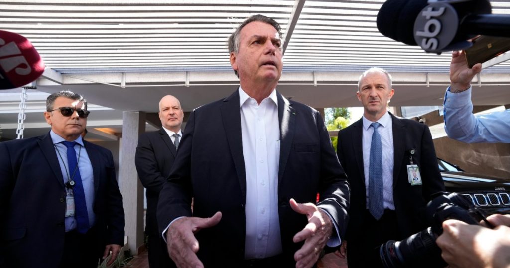 bolsonaro-allegedly-falsified-his-vaccination-status-to-enter-the-us