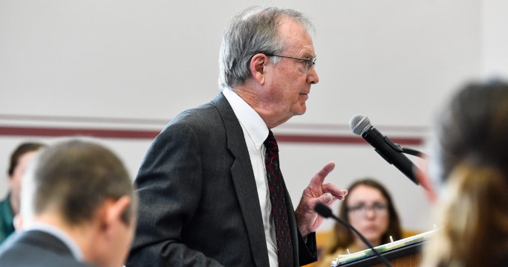 climate-activists-want-to-see-more-constitutions-like-montana’s