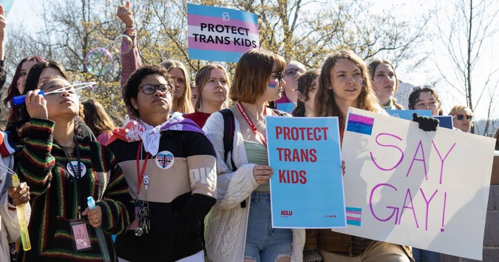 court-allows-tennessee-ban-on-gender-affirming-care-for-minors-to-take-effect-immediately