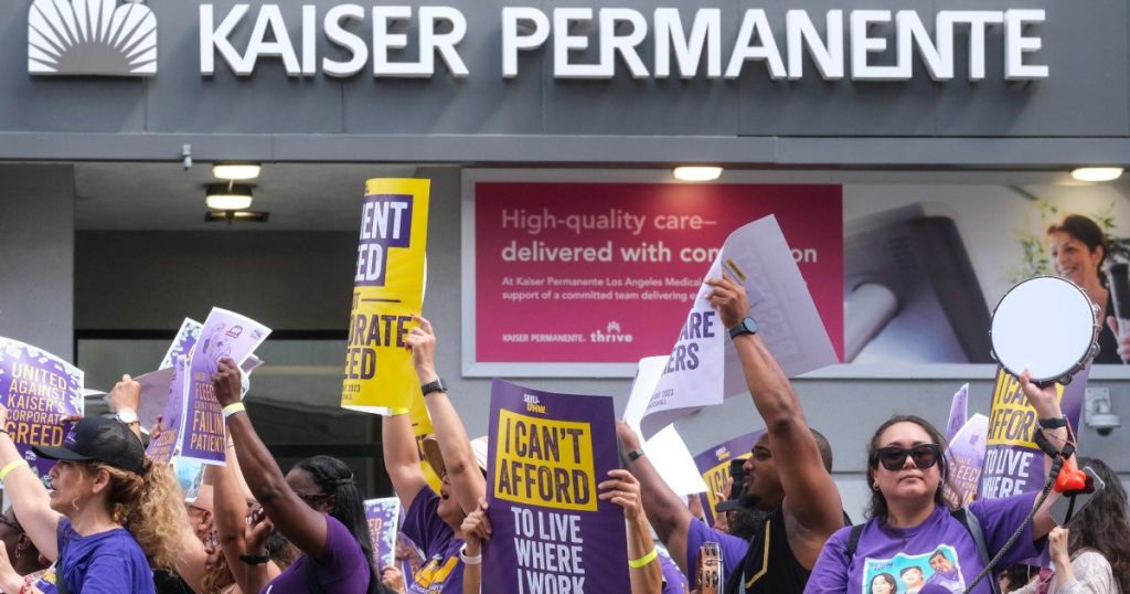 75,000-kaiser-permanente-health-care-workers-are-ready-to-strike-this-week