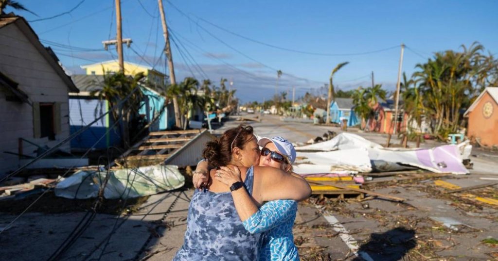 as-climate-risks-mount,-the-insurance-safety-net-is-collapsing