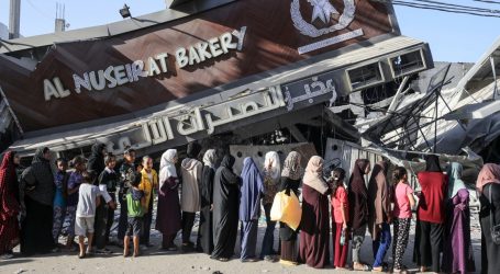 UN Official: Palestinians in Gaza Are Living on Two Pieces of Bread a Day