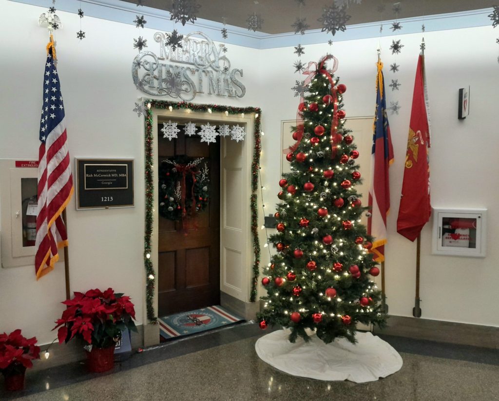 the-naughty-and-the-nice:-home-state-holiday-decor-bedecks-congressional-offices