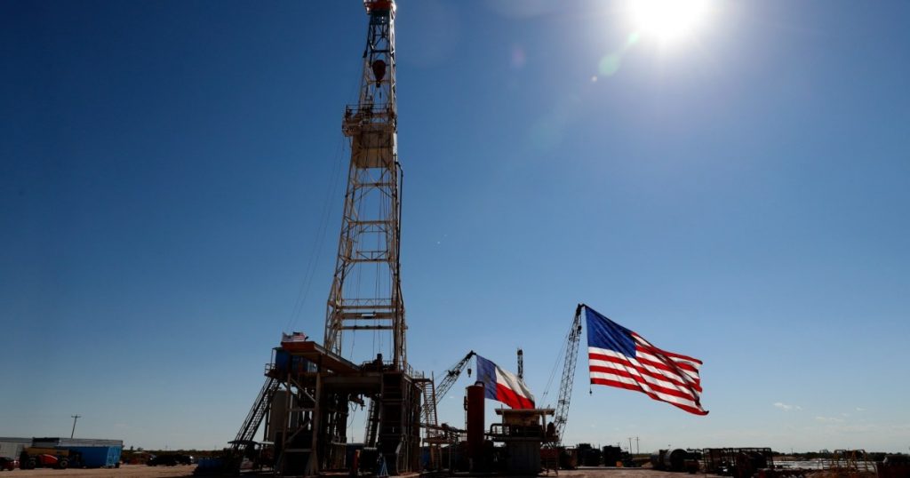 big-oil-launches-propaganda-campaign-to-thwart-us-energy-transition