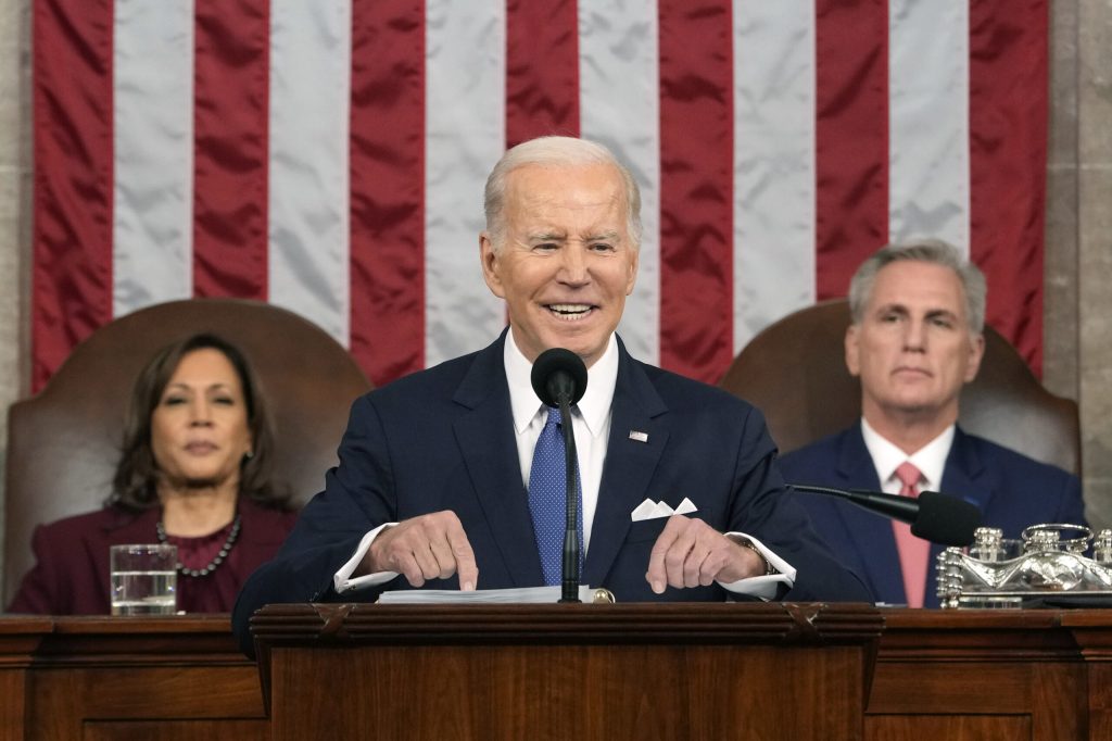biden-to-push-for-return-of-expanded-child-tax-credit-in-state-of-the-union-speech