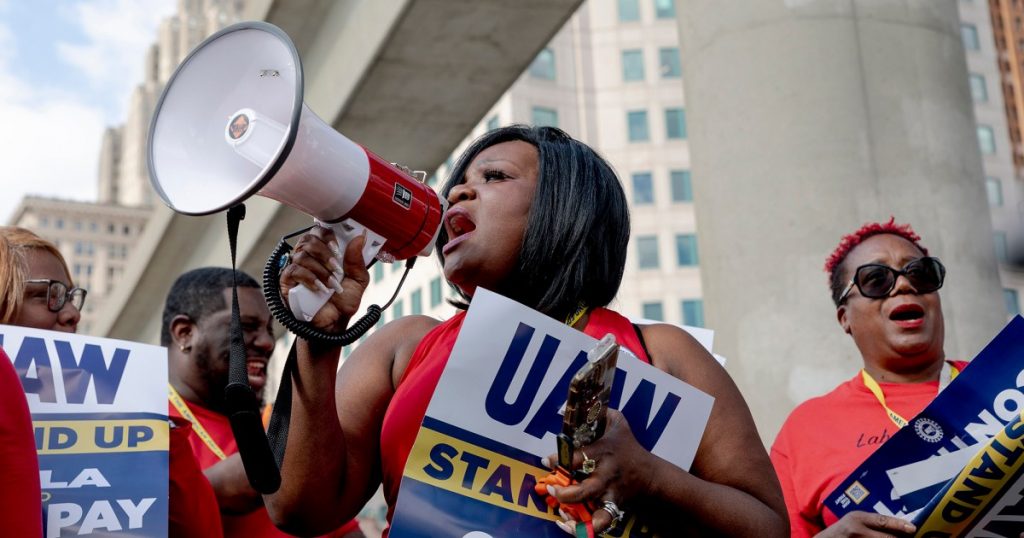 on-the-front-lines-of-uaw’s-historic-strike