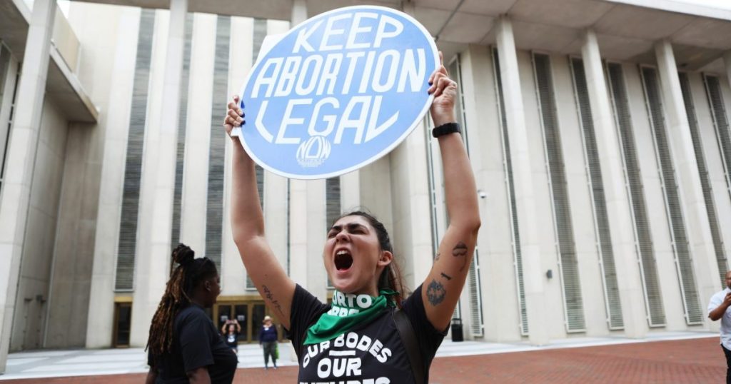 florida-supreme-court-approves-a-six-week-ban—and-lets-an-abortion-rights-ballot-measure-move-forward