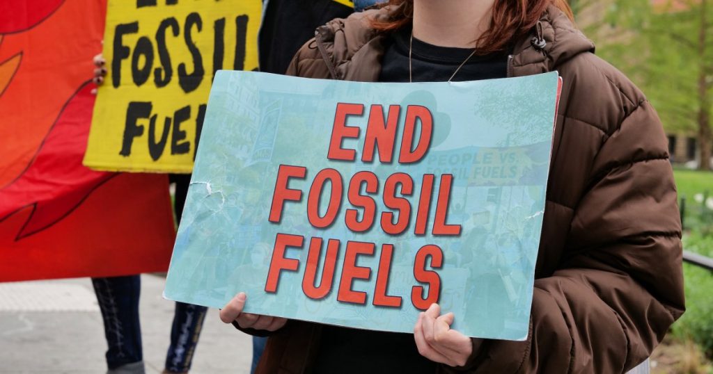 students-are-demanding-universities-divest-from-israel—and-dirty-energy