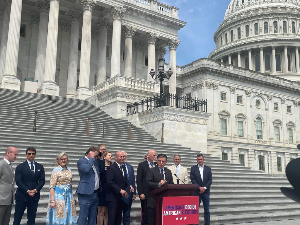 us.-house-gop-targets-noncitizen-voting,-even-though-it’s-rare