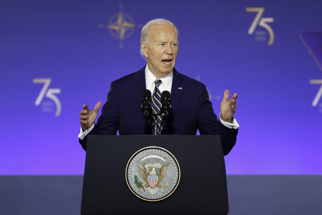 biden-commends-nato-strength,-pledges-more-aid-for-ukraine-against-russia